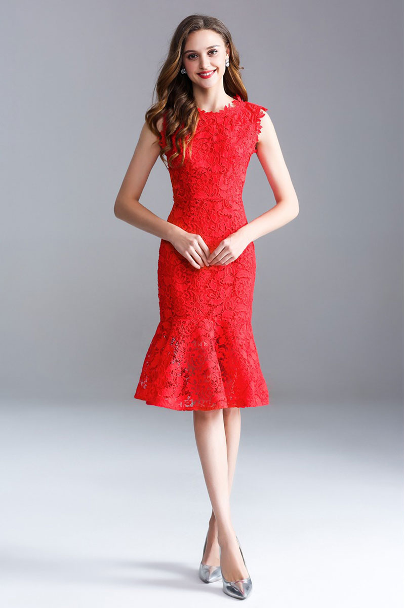robe de soirée courte rouge sirène en dentelle guipure